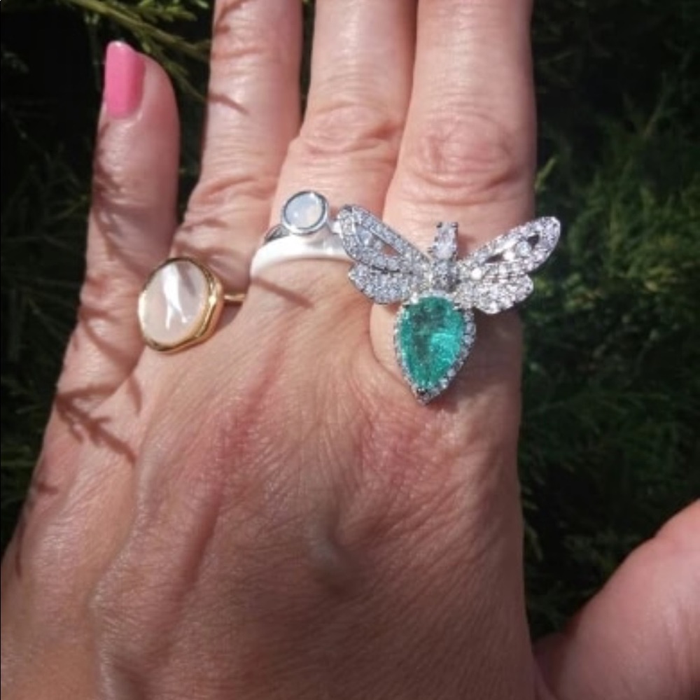 New Women’s Beautiful Party Diamond Ring - Picture 6 of 14